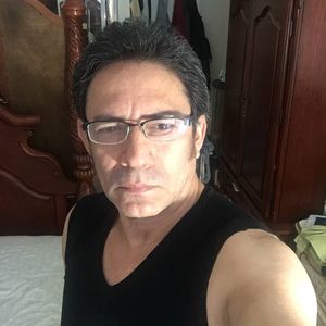 Meet your Posher, Felix